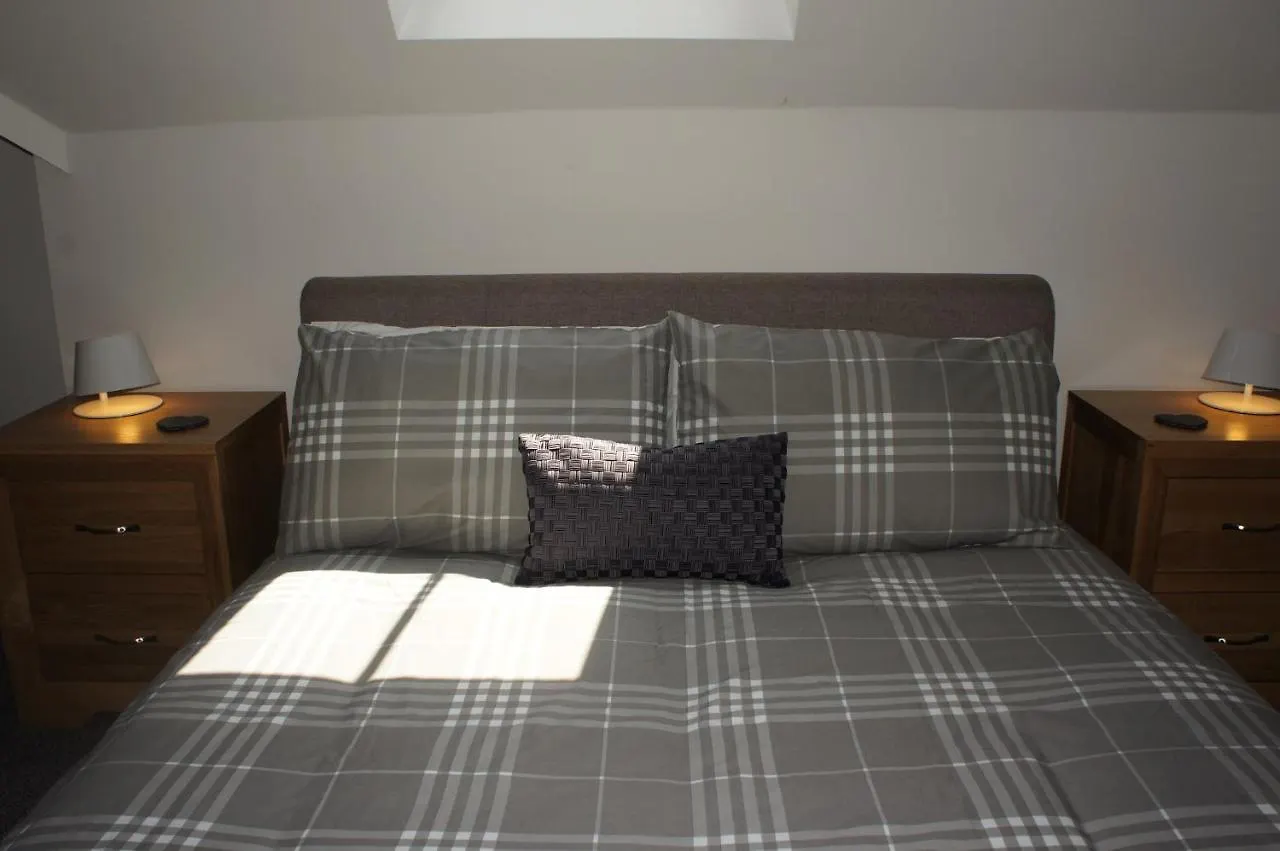 No 7 Woods View Apartment Bournemouth